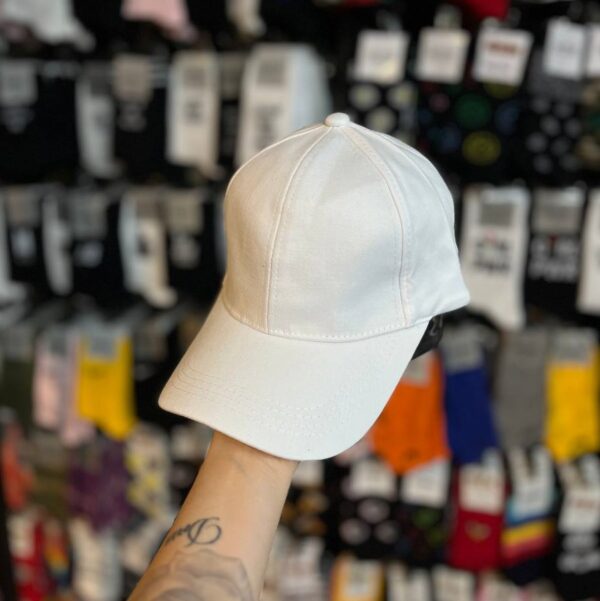 خرید کلاه سفید