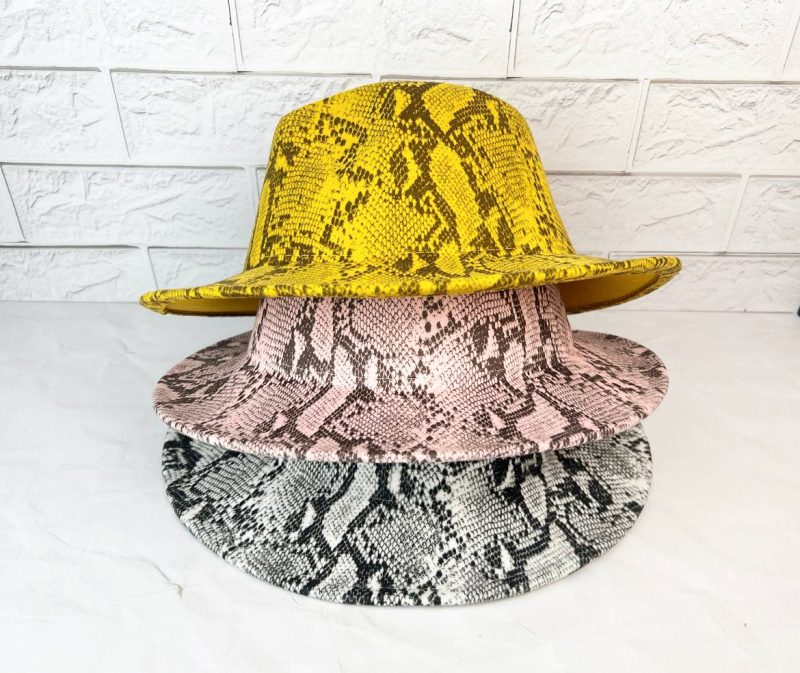 کلاه شاپو سه رنگ
