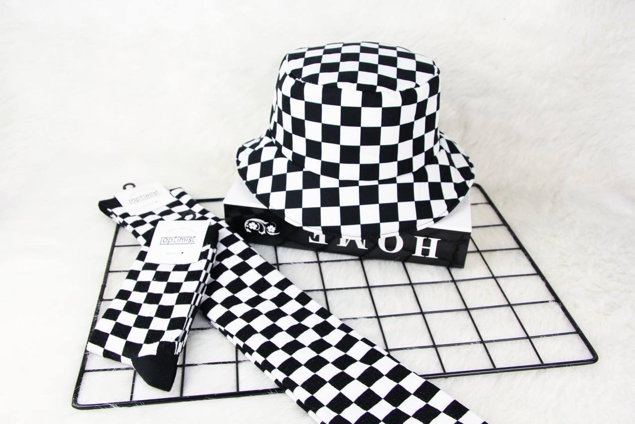 خرید کلاه شطرنجی